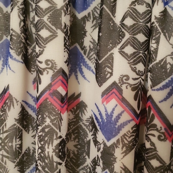 Printed dress - Picture 2 of 3